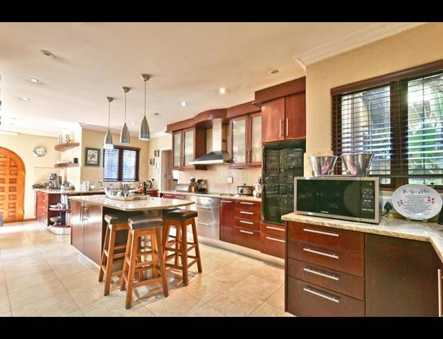 5 BEDROOM HOUSE FOR SALE IN MORNINGSIDE